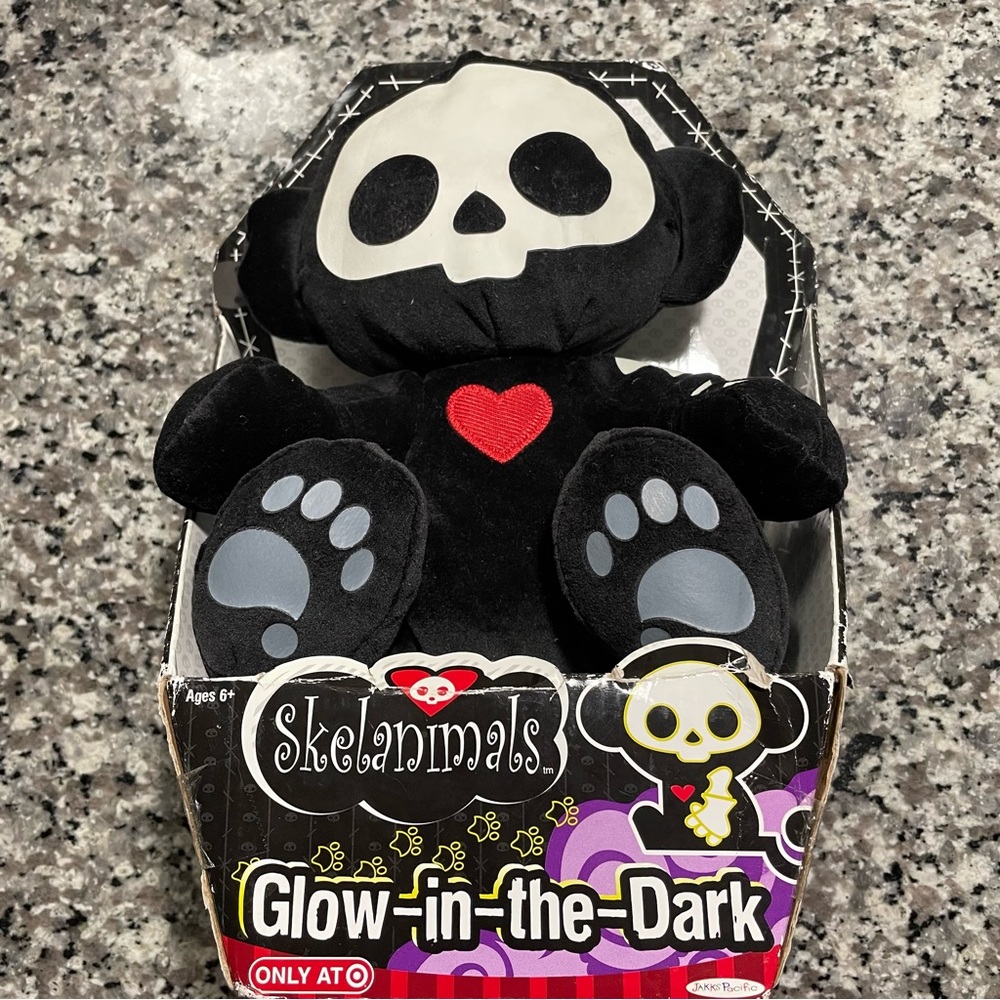 2009 Skelanimals Marcy the Monkey- Glow in the Dark - Original Box